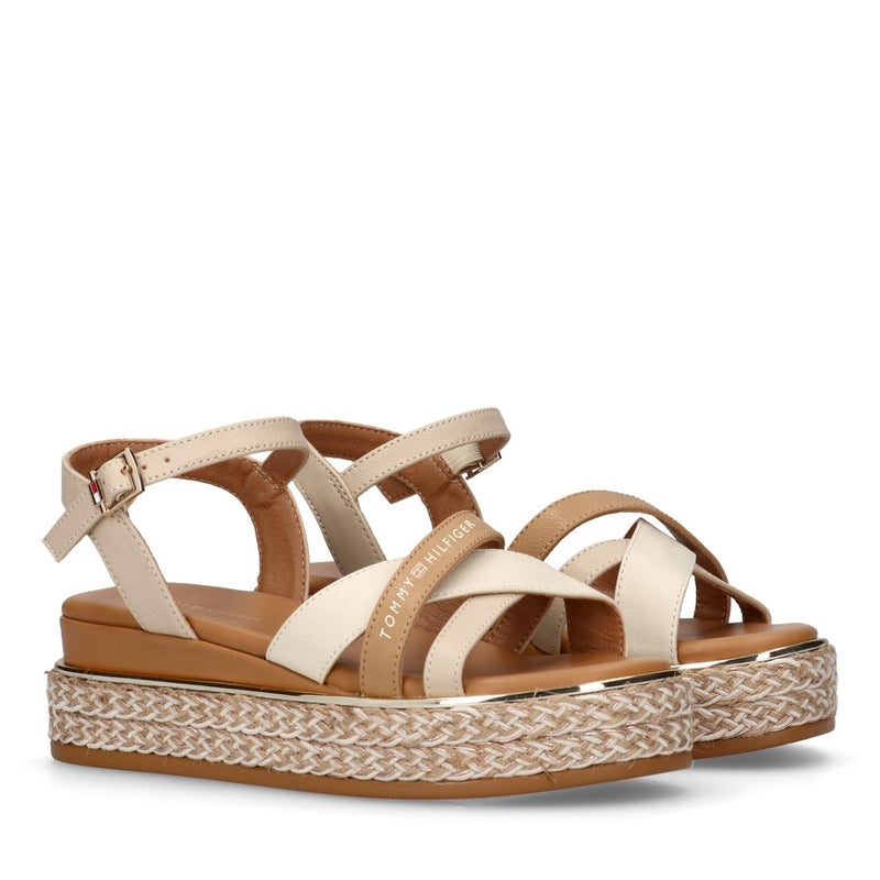 تومي هيلفيغر صنادل أطفال بشريط لاصق - Image 2