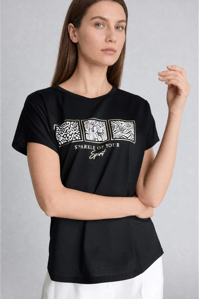 ديفاكتو Crew Neck Animal Short Sleeve T-Shirt