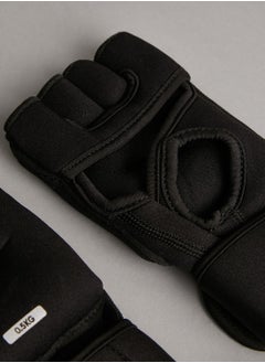 Adidas Weighted Gloves - 0.5Kg  - Image 4