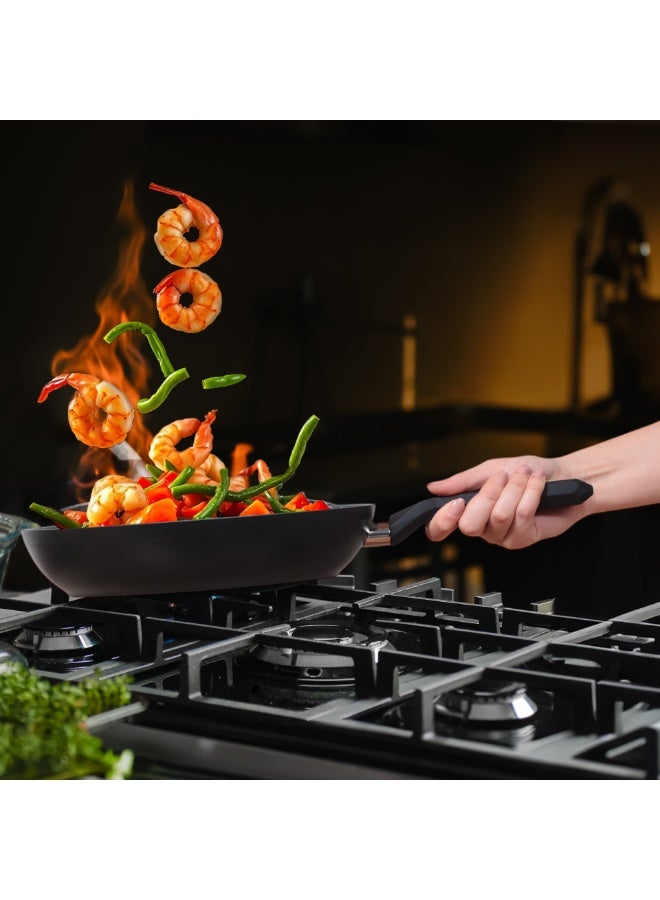 سيرينك طقم مكوّن من 3 مقالي جرانيت غير لاصقة، مقاسات 20 سم و24 سم و28 سم مع قاعدة متوافقة مع الحث (الاندكشن)، قاعدة بسماكة 3 مم، مقلاة مثالية للقلي السريع والتحمير، آمنة للغسل في غسالة الصحون، خالية من مادة PFOA، سلسلة Serenk Excellence Pan. - Image 3