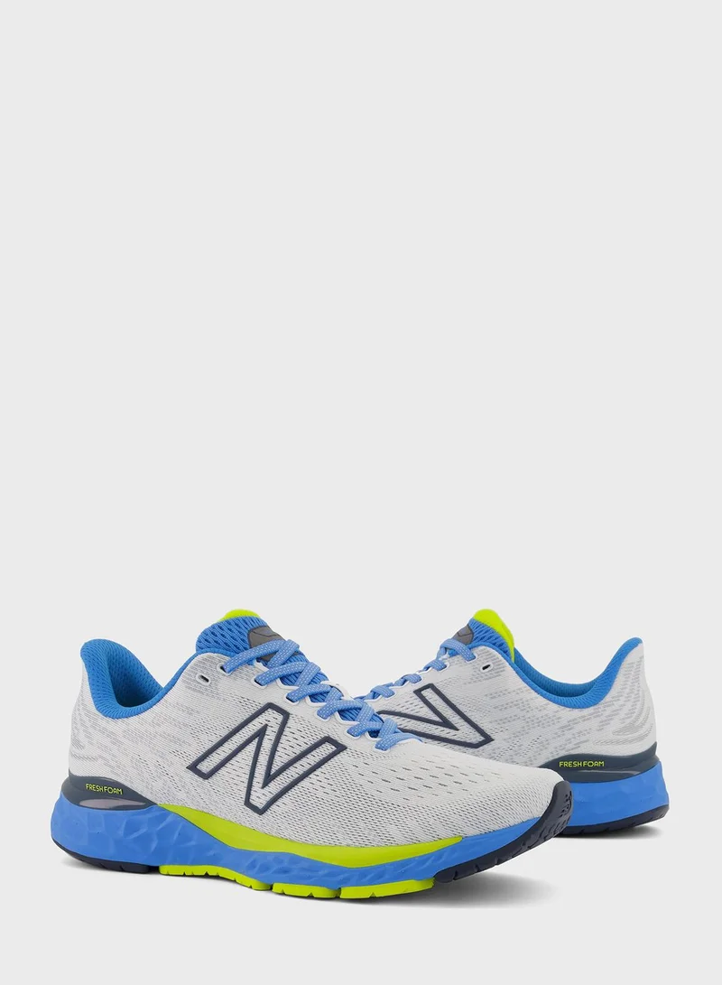 New Balance 880 Low Top Shoes
