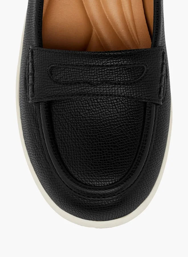 Le Confort Women Cutout Detail Slip-On Moccasins