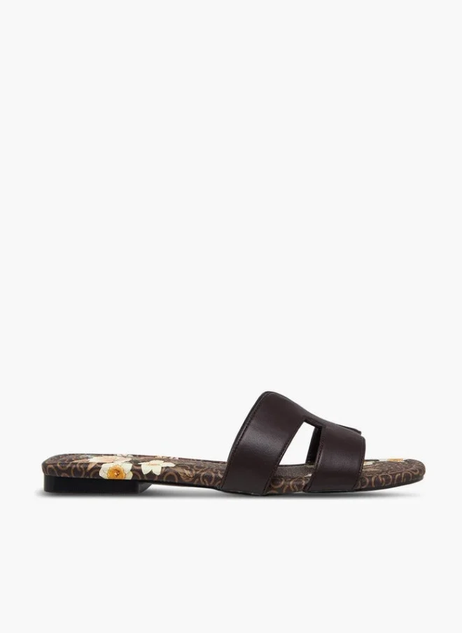 سيليست Women Floral Print Slide Sandals