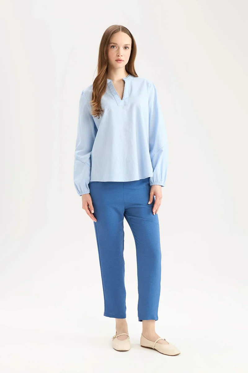 ديفاكتو Regular Fit Crew Neck Long Sleeve Blouse