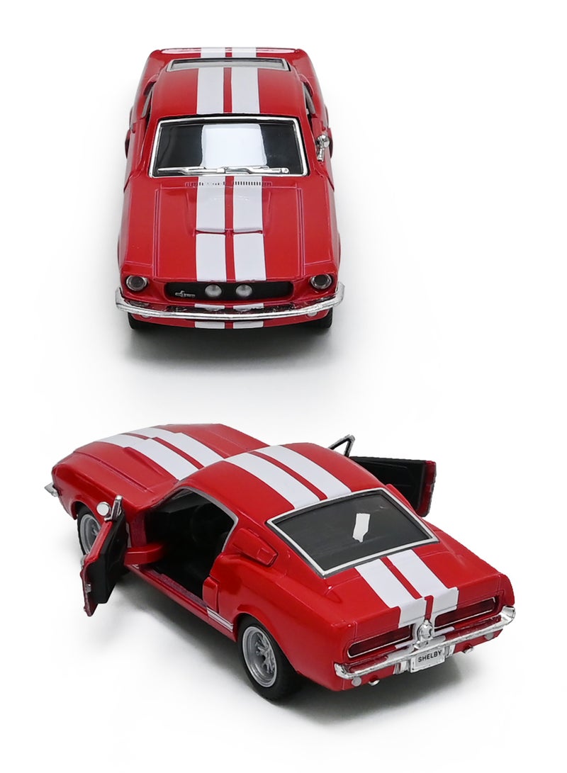 Kinsmart سيارة شيلبي GT-500 موديل 1967 مصنوعة من المعدن المصبوب ومزودة بأبواب قابلة للفتح والسحب للخلف - Image 1