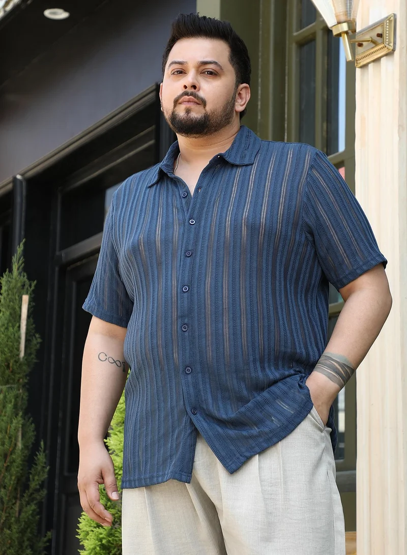 انستافاب بلس قميص رجالي Instafab Plus أزرق بحري محبوك بتصميم مريح للمقاسات الكبيرة