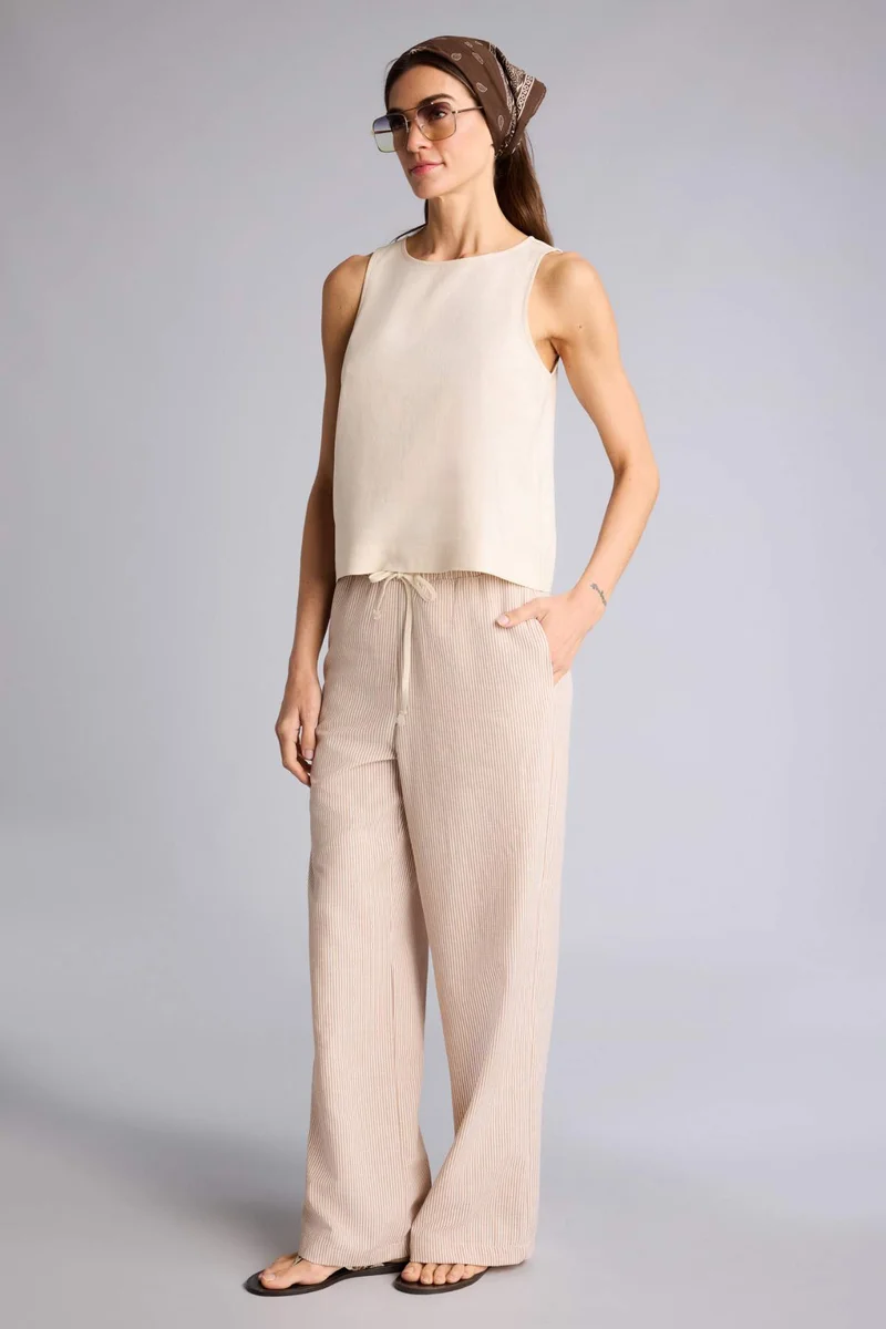 DeFacto Regular Fit Wide Leg Striped Oxford Trousers