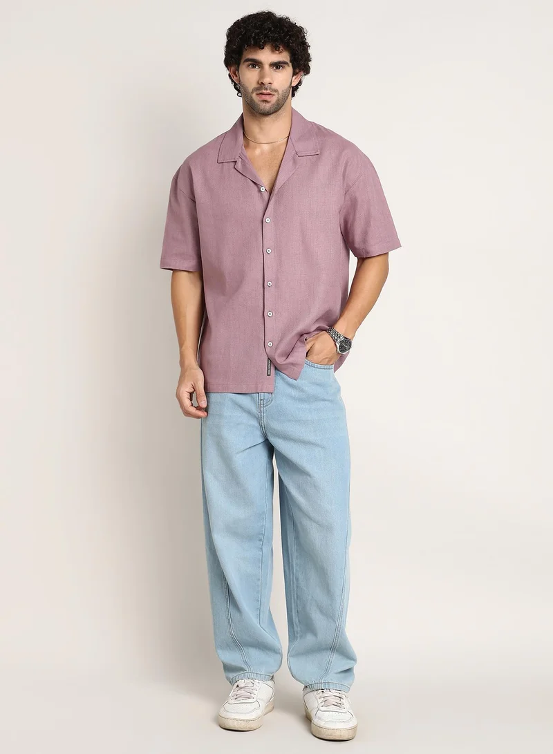 Campus Sutra Campus Sutra Men's Rouge Pink Solid Resort Oversized Shirt For Casual Wear | Cuban Collar | Short Regular Sleeves | Button Closure | Oversized Shirt Crafted With Comfort Fit For Everyday Wear