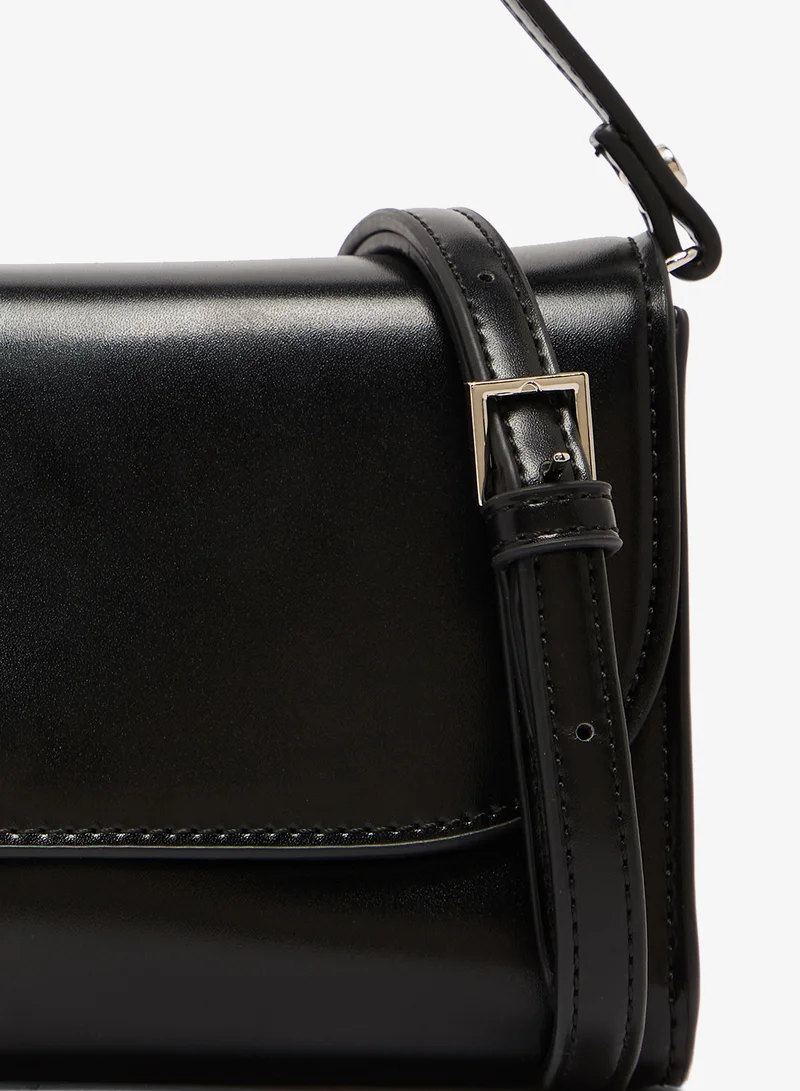 Ginger East-To-West Shoulder Bag