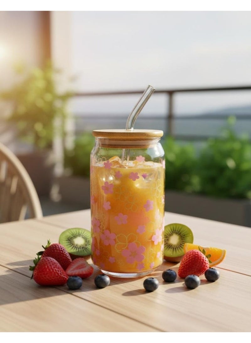 كوب زجاجي عصري على شكل علبة كانز بتصميم ورود وردية، غطاء بامبو و straw زجاجي – مثالية للمشروبات الباردة والساخنة - Image 1