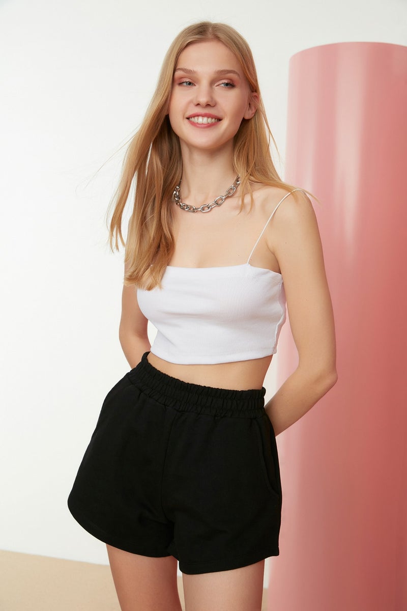 trendyol Black Regular/Normal Fit High Waist Short Stretchy Knitted Shorts Twoss21Sr0086 - Image 1
