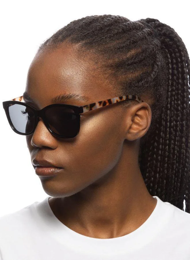 Solarized MODERN CAT Luxury Sunglasses for Men & Women – High Quality Designer Eyewear, UV Protection, Stylish Frames, Timeless Elegance, and Fashionable Eye Shades