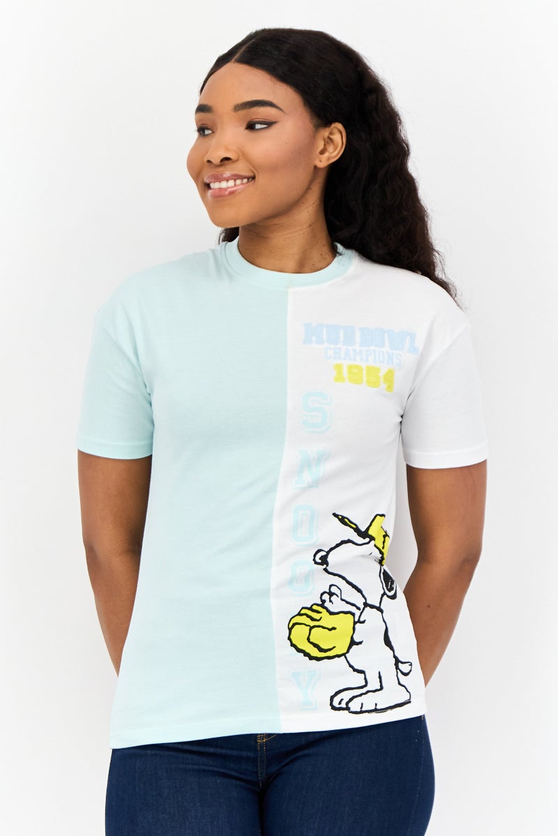 Peanuts تي شيرت مزخرف بأكمام قصيرة على شكل طاقية للنساء، متعدد الألوان - Image 1