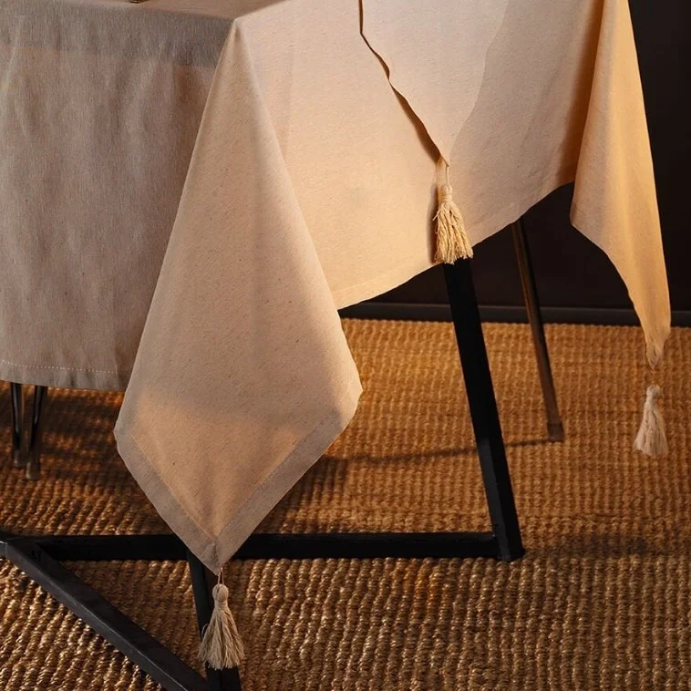 Fecra Lara Linen Tassel Table Cloth 160*220 cm