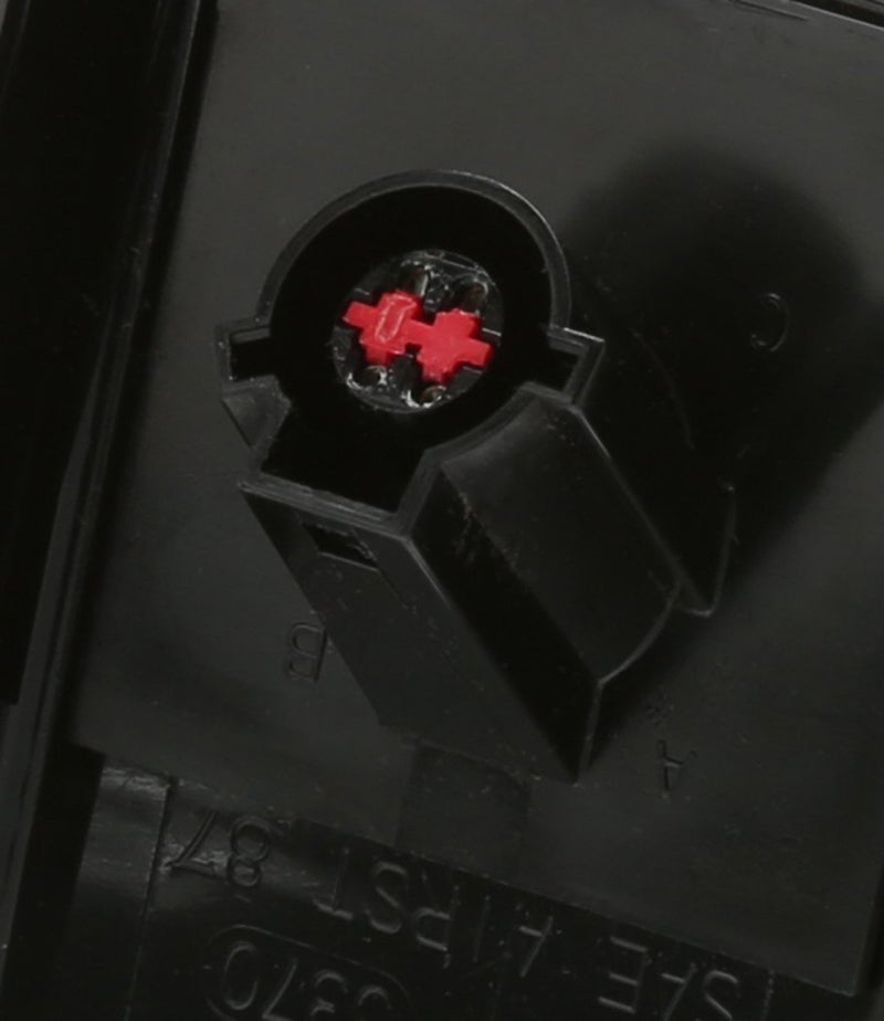 Grote 53782 Ford Stop Tail Turn Box Light (RH w/ License Window) - Image 3