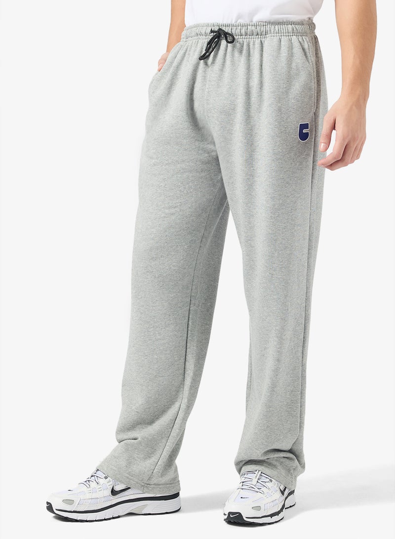 سفنتي فايف بيسيكس بنطلون رياضي فضفاض بتفاصيل رقعة - Image 1