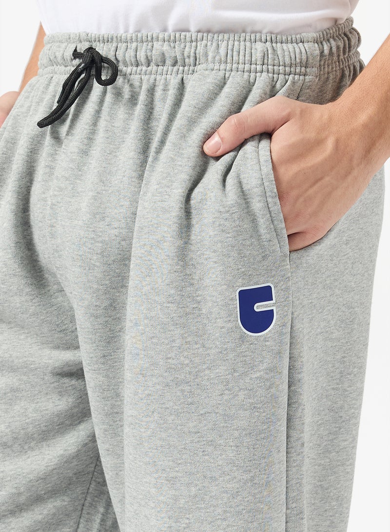 سفنتي فايف بيسيكس بنطلون رياضي فضفاض بتفاصيل رقعة - Image 4