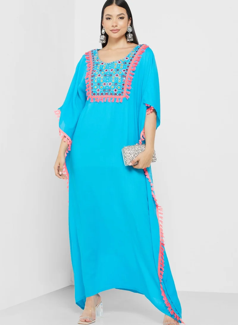 ARABIAN CLOSET Embroidered Flared Sleeve Kaftan