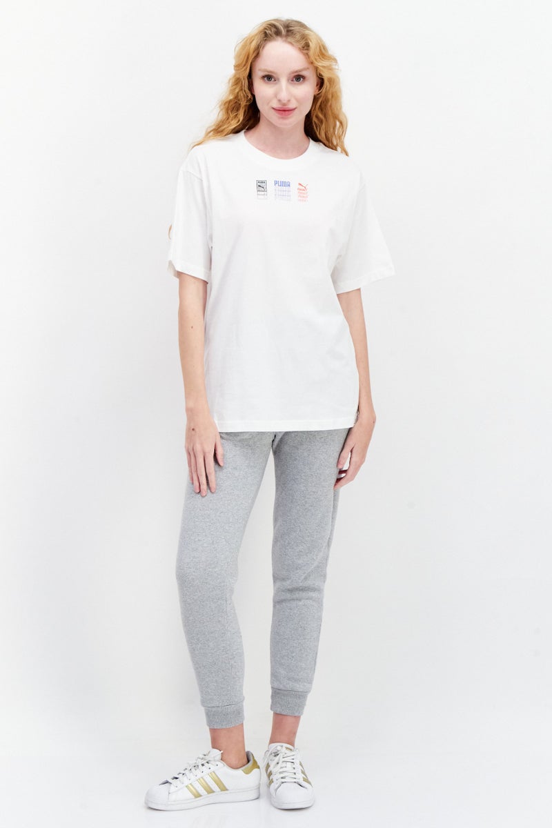 PUMA تي شيرت رياضي نسائي بشعار العلامة التجارية، أبيض - Image 3