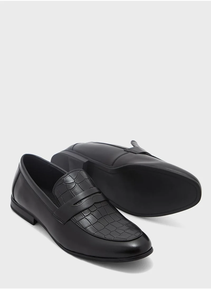 Robert Wood Classic Croc Print Formal Slip Ons