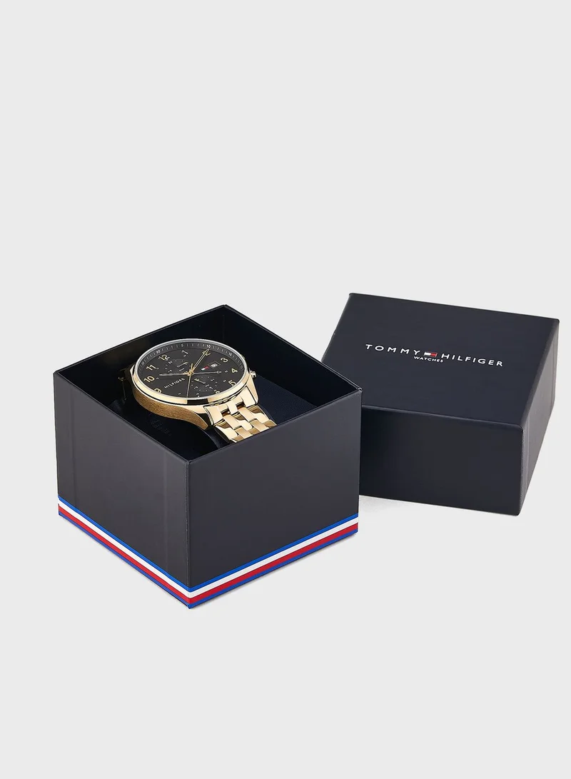 تومي هيلفيغر ساعة  كرونوغراف من الستانلس ستيل