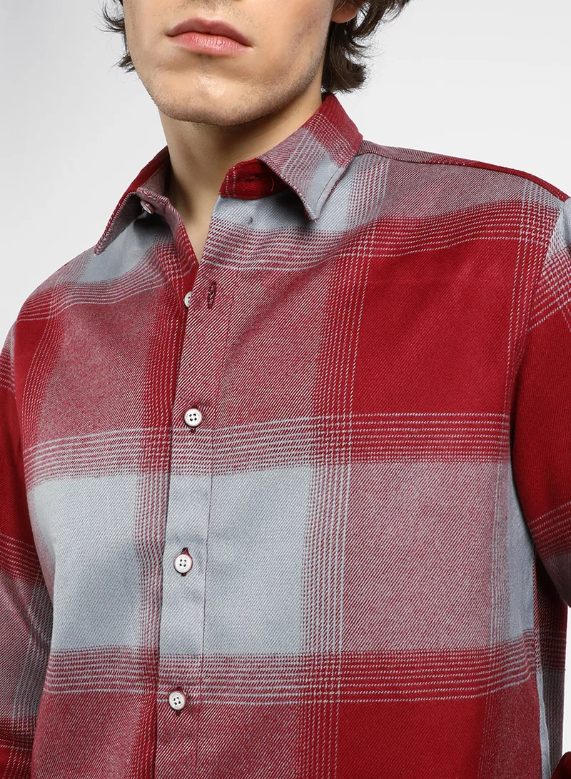 كامبوس سوترا Men's Venetian Red & Coin Grey Vignette-Checkered Oversized Shirt