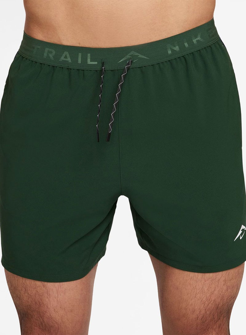 Nike 6" Dri-Fit Trail Brief Shorts - Image 1
