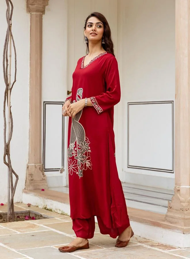 آي شين Women's Red Rayon Printed Tunic Upper Calf Length Palazzo Bottom Straight Fit 2 Peice Kurta Set