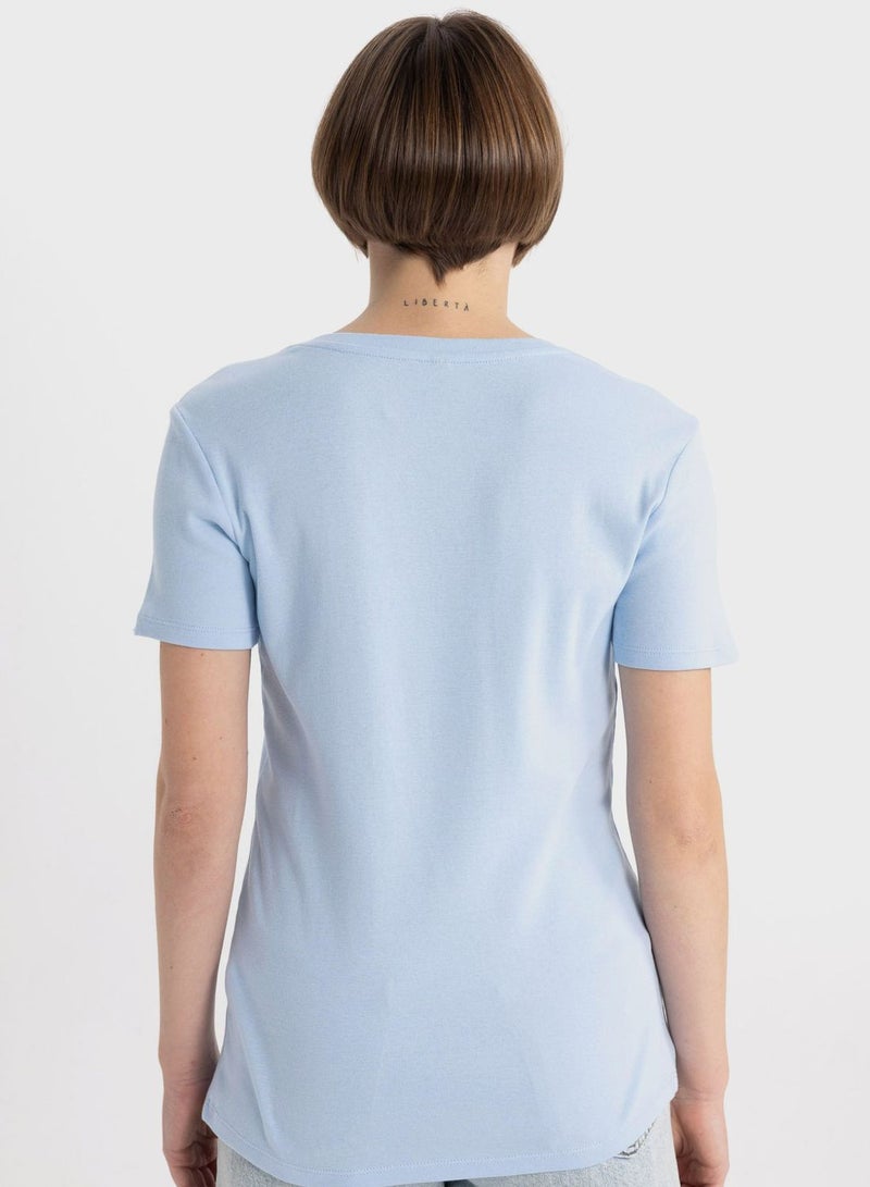 DeFacto Slim Fit V-Neck Ribana Short Sleeve T-Shirt - Image 2