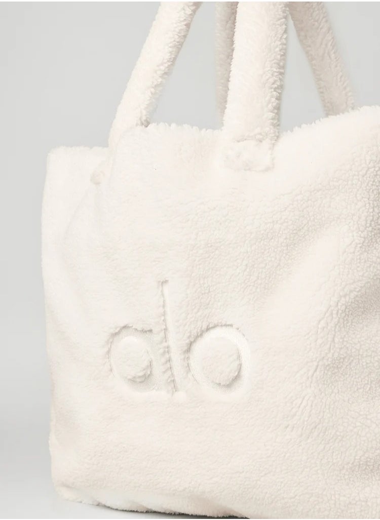 Alo Yoga - Foxy Sherpa Tote - Image 1