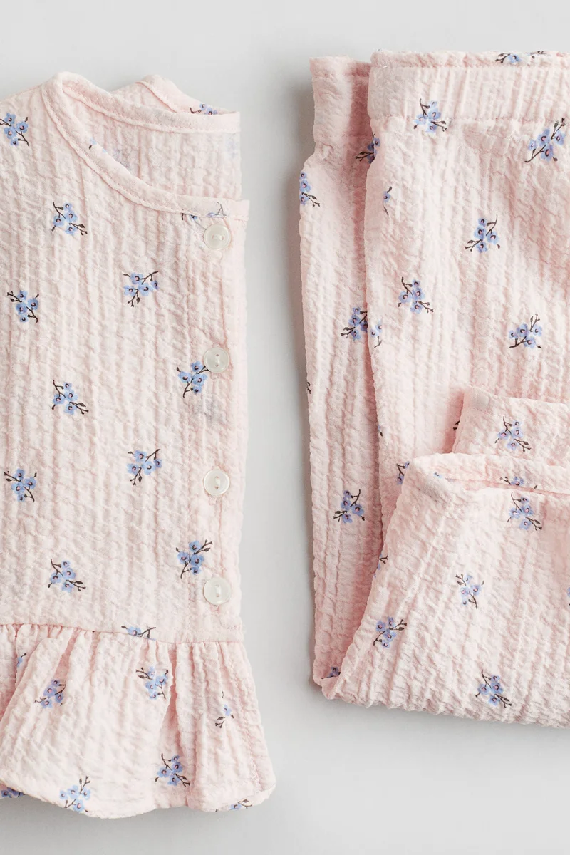 H&M 2-piece seersucker set