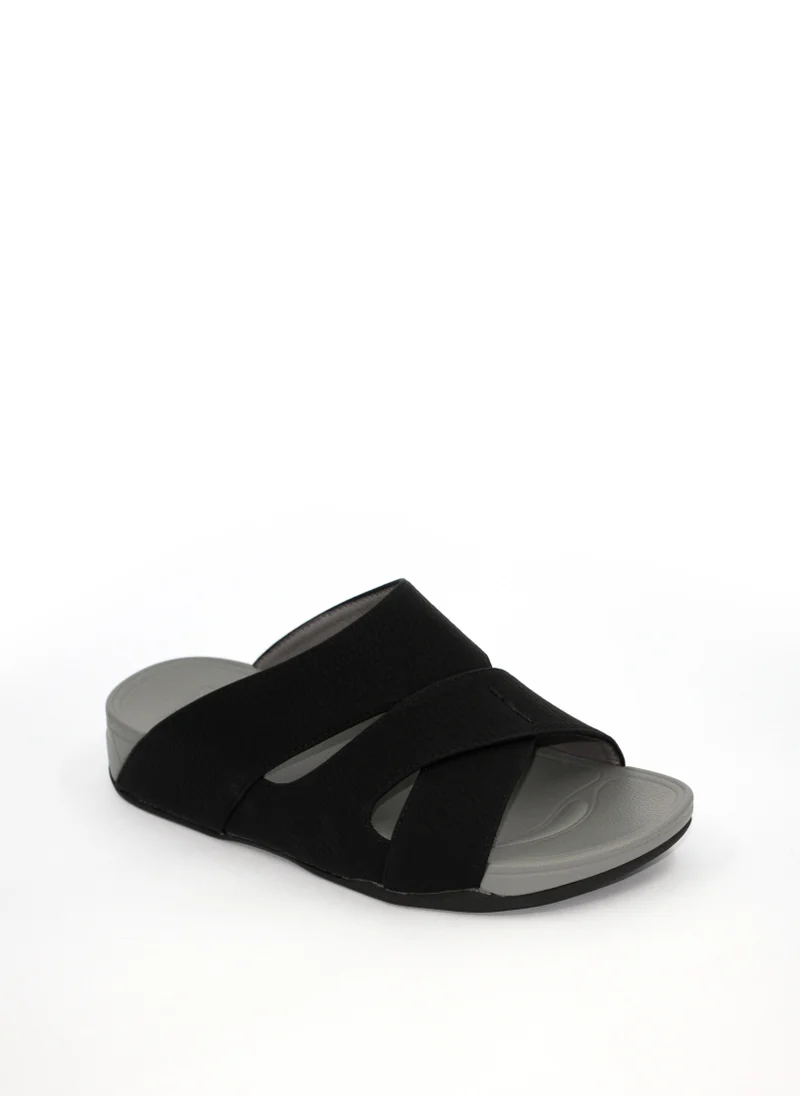 جيومني Elara1 Traditional Arabic Sandals for Boys – Comfortable Slip-On Style for Everyday Wear -Black