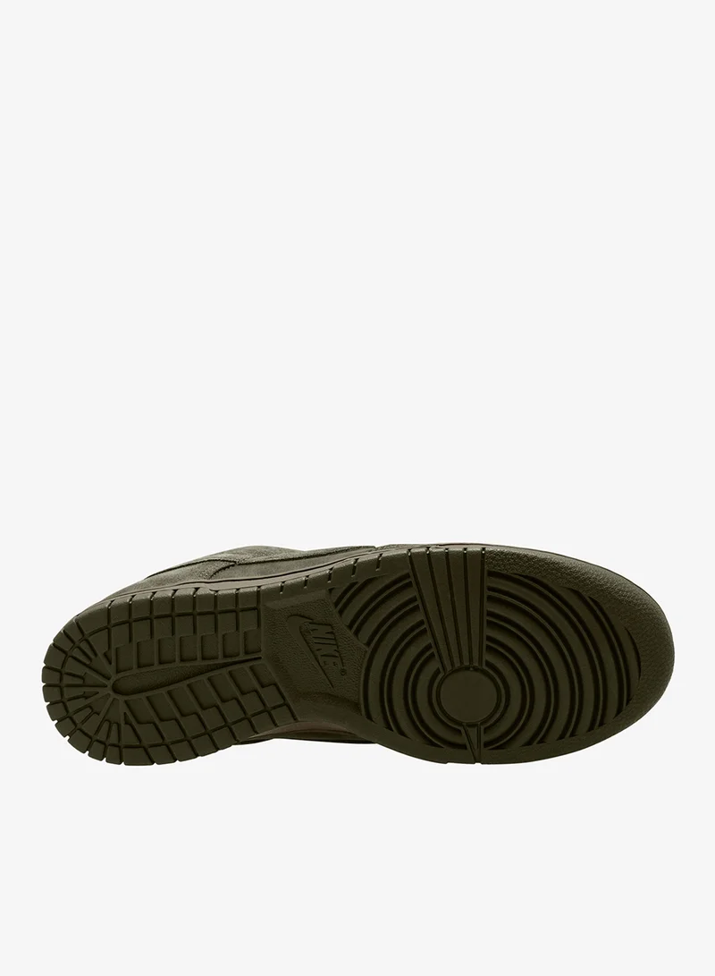 Nike OLIVE CANVAS/OLIVE CANVAS Dunk Low Retro Se Nubuck for Men | Best Price UAE