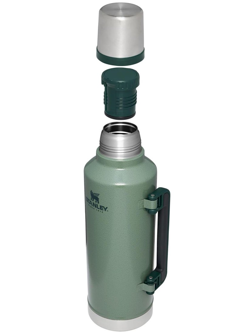 Stanley Legendary Classic Vacuum Insulated Bottle 1.9l, Leakproof, Durable Stainless Steel Thermos with Lid and a Cup, Perfect for Camping, Hiking and Everyday Use, Keeps Beverages Hot or Cold for Extended Periods, Green - pzsku/Z8169EDFDDBE727CBB559Z/45/_/1736951091/c6fb8c23-5a9f-4676-bb2e-bb0c211b05f5