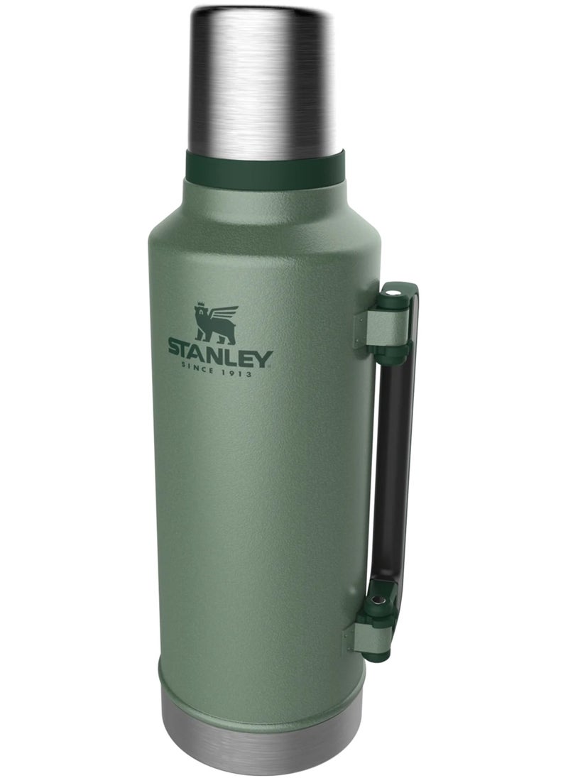 Stanley Legendary Classic Vacuum Insulated Bottle 1.9l, Leakproof, Durable Stainless Steel Thermos with Lid and a Cup, Perfect for Camping, Hiking and Everyday Use, Keeps Beverages Hot or Cold for Extended Periods, Green - pzsku/Z8169EDFDDBE727CBB559Z/45/_/1736951172/e23097b1-7bc4-487c-894b-e616f46c2ab4