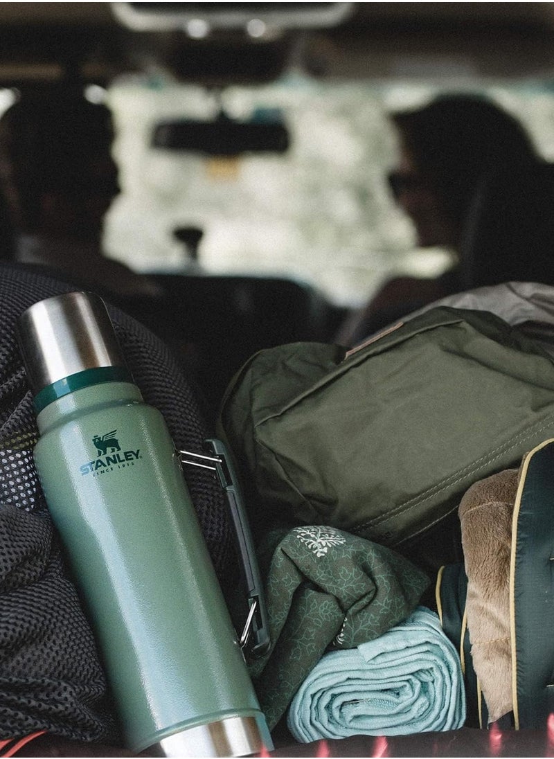 Stanley Legendary Classic Vacuum Insulated Bottle 1.9l, Leakproof, Durable Stainless Steel Thermos with Lid and a Cup, Perfect for Camping, Hiking and Everyday Use, Keeps Beverages Hot or Cold for Extended Periods, Green - pzsku/Z8169EDFDDBE727CBB559Z/45/_/1736951233/d63e5b78-8838-48c4-b3d9-f4ef9aef651a