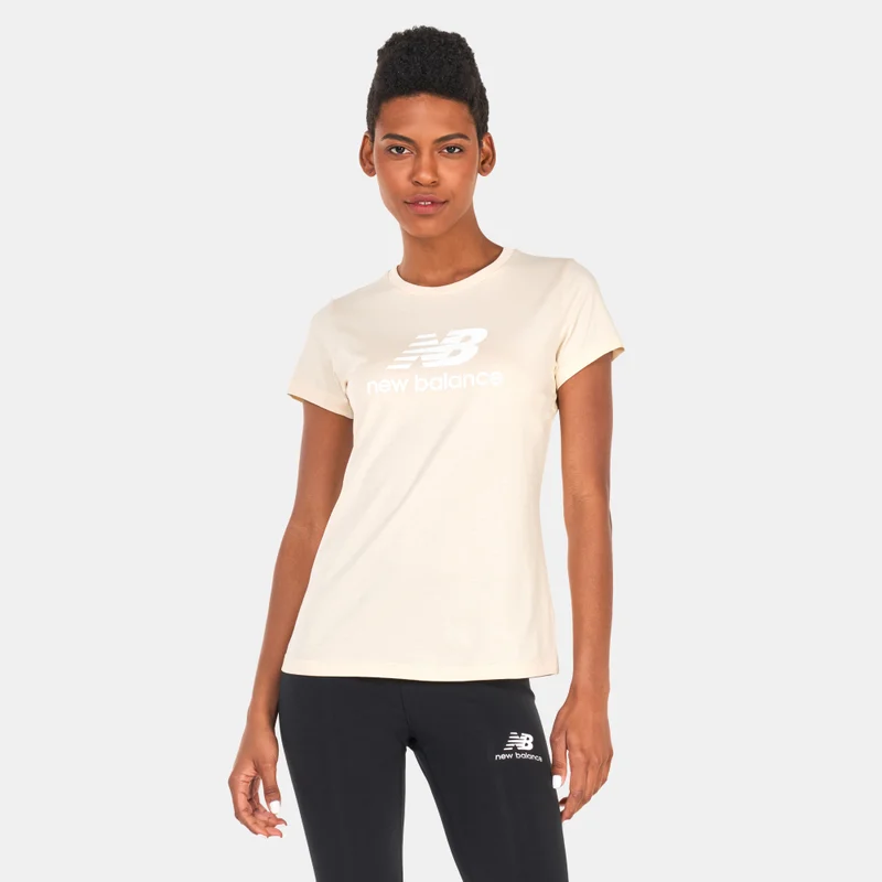 نيو بالانس تيشيرت ايسنشالز ستاكد لوجو للنساء