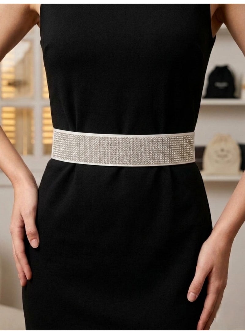 Vbranda A sophisticated waist belt for a bold and feminine silhouette - Image 1