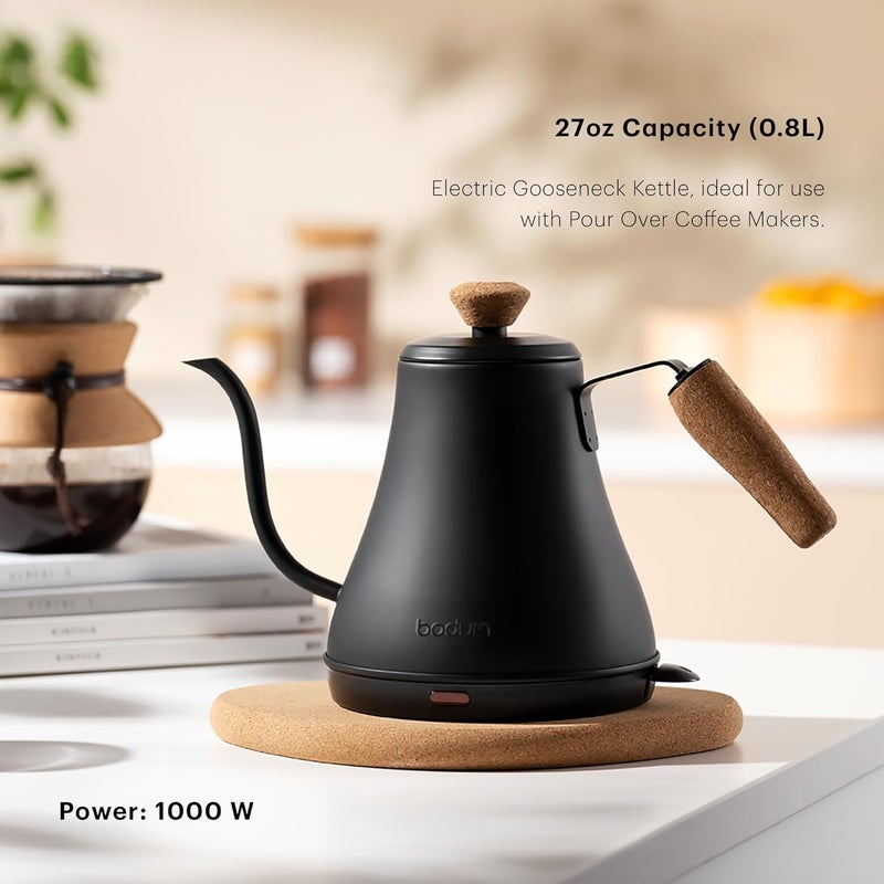 bodum غلاية كهربائية بيسرو بقدرة 27 أونصة مع عنق إوز، لتحضير القهوة والشاي، من الفولاذ المقاوم للصدأ، باللون الأسود غير اللامع - Image 2