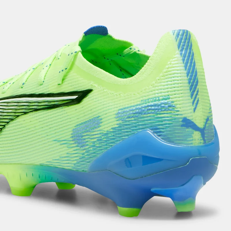 PUMA Men's ULTRA 5 ULTIMATE Firm Ground Football Shoes