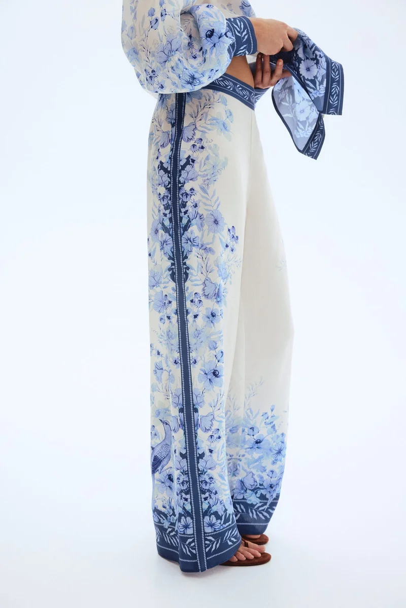H&M Printed lyocell trousers