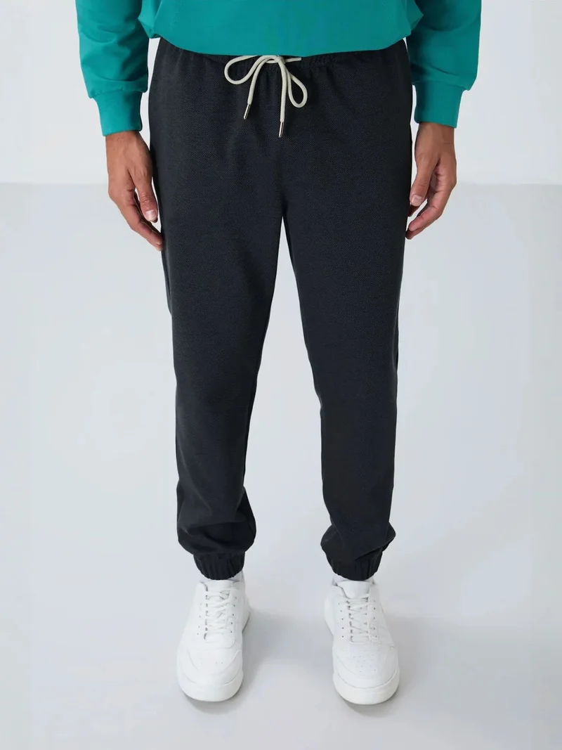تومي لايف TOMMY Men's Regular Fit Fleece Sweatpants