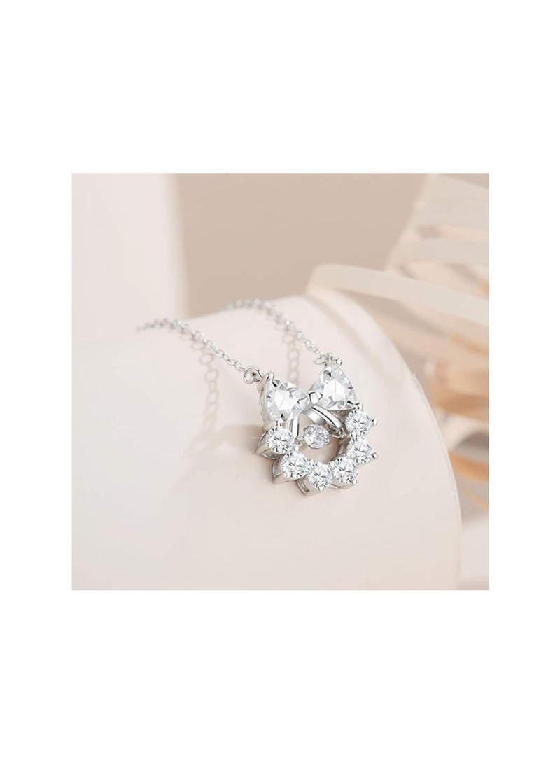 Silver Girly Wreath Necklace, Showing Elegance. Round Pendant, Suitable For Mother'S Day, Girls Gifts And Any Special Occasions. - Image 3