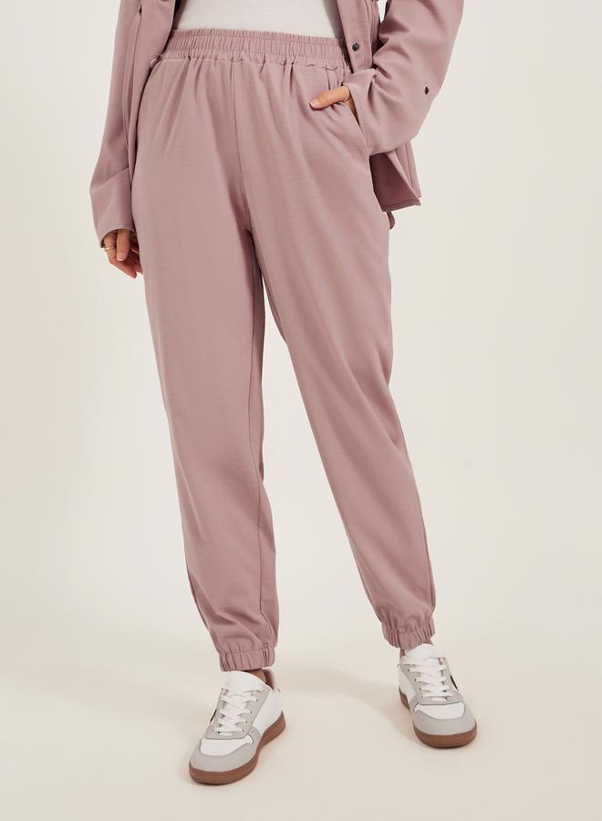 ستايلي طقم قميص وبنطلون جوجر بتفاصيل جيوب سادة - Image 4