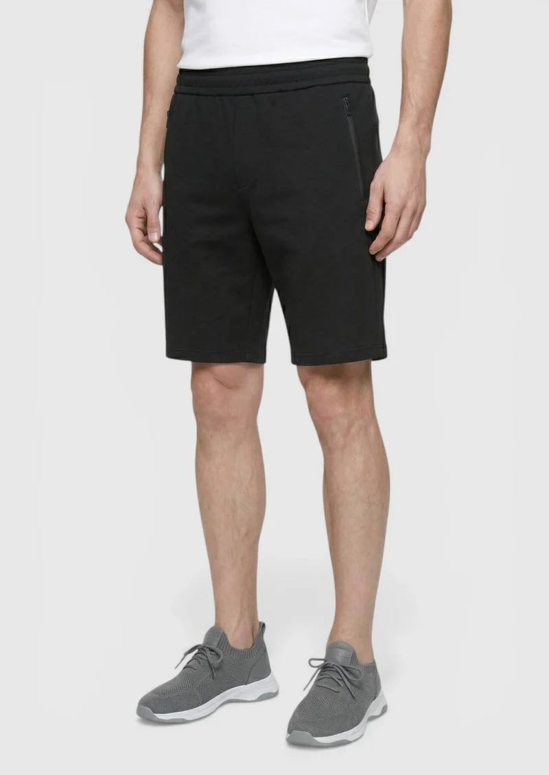 RAMSEY Black Knitting Regular Fit Casual Bermuda