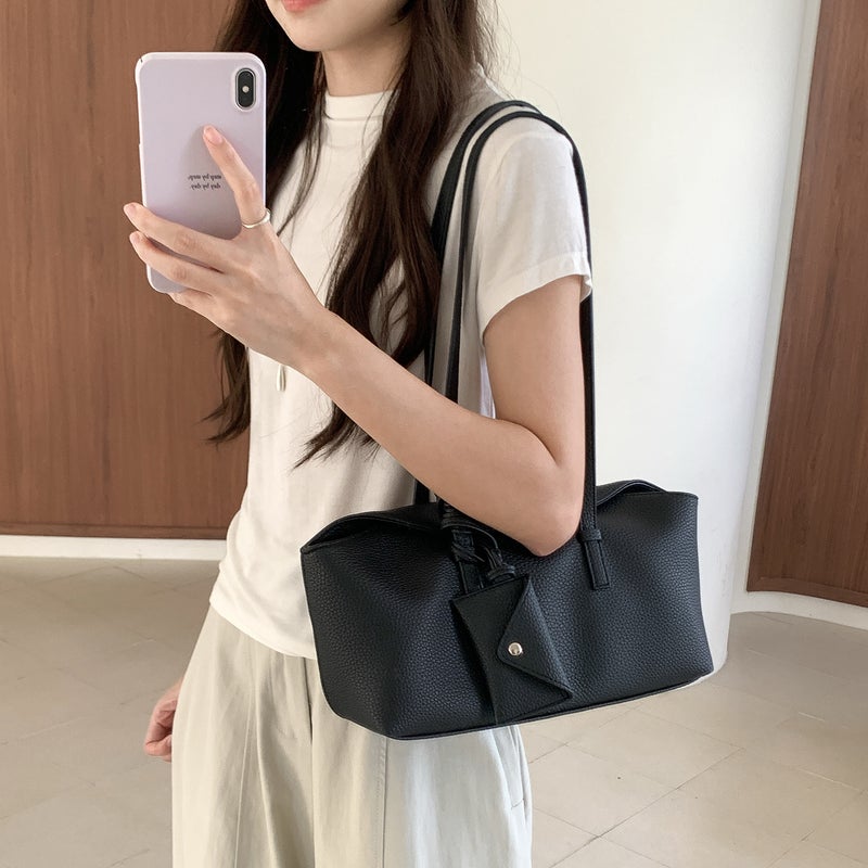 Fashionable Baguette Shoulder Bag, Large Capacity, Boston Style - Image 4