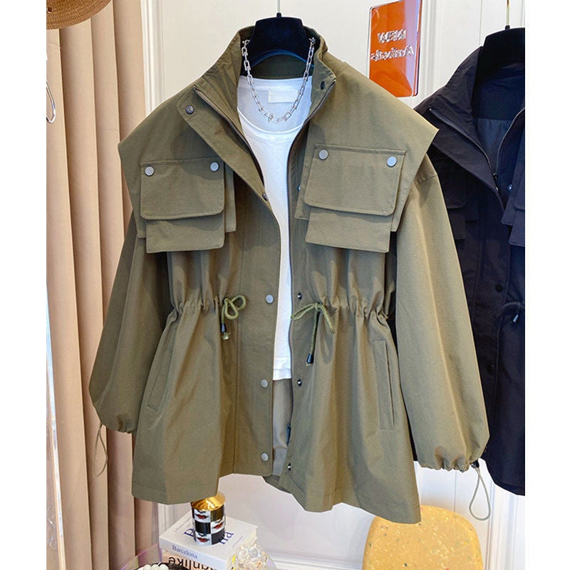 Mid-length Windbreaker Womens 2024 Early Spring and Autumn New Design Sense Loose Casual Drawstring Tight Waist Slimming Workwear Jacket Military green