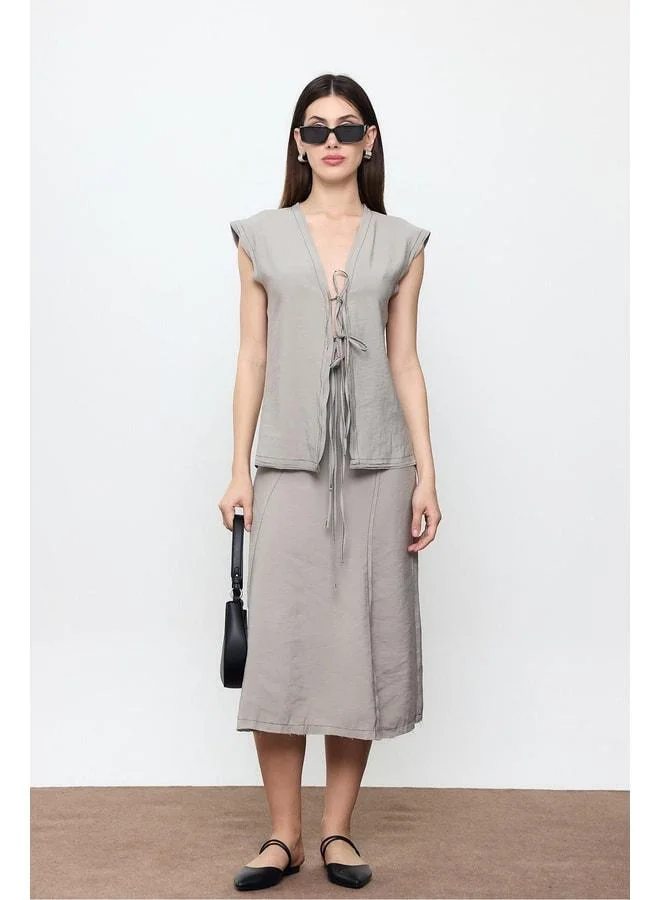 Sherin Gray Detailed Stitch Midi Skirt