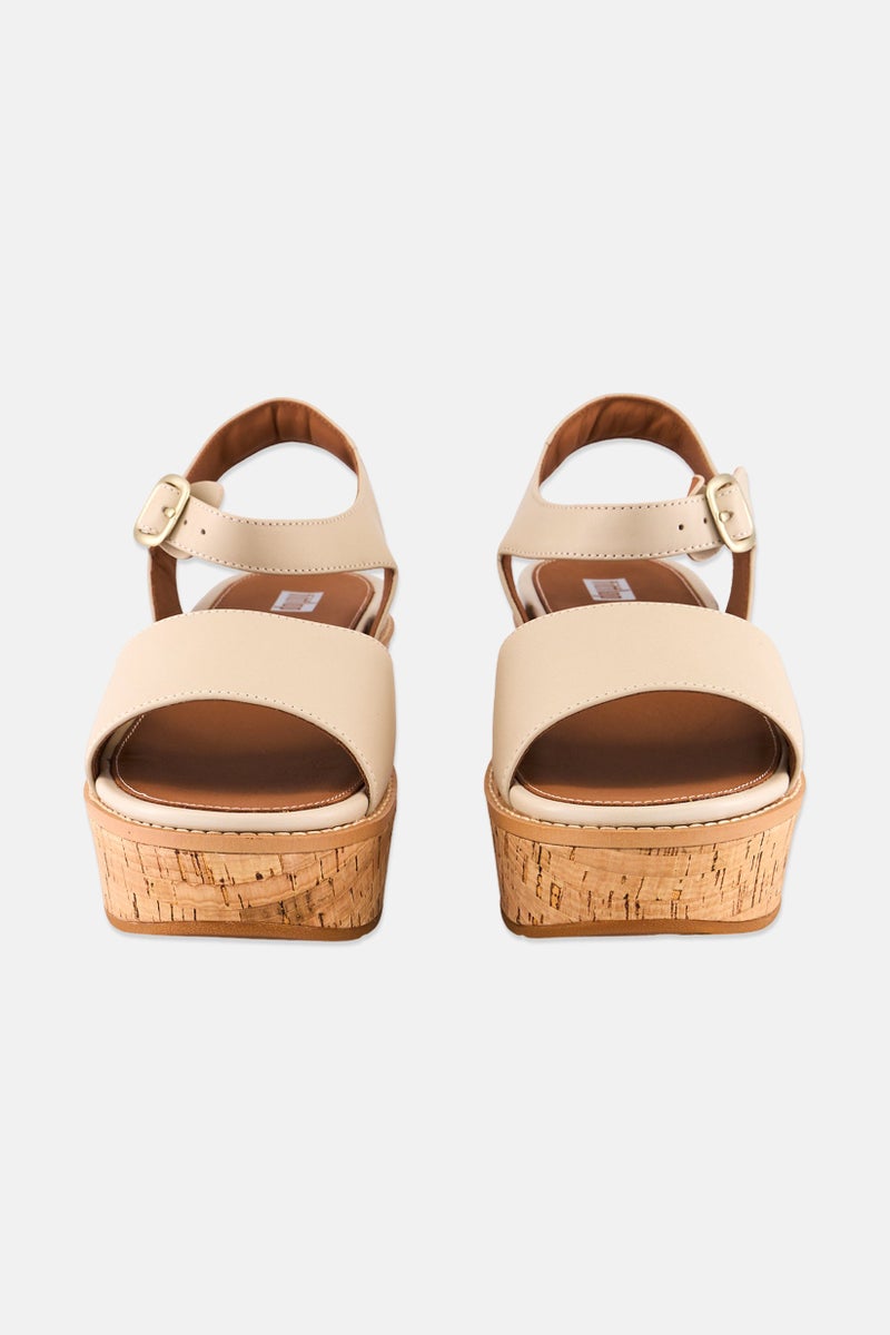 FitFlop صنادل نسائية قابلة للتعديل مع مشبك، بيج - Image 3