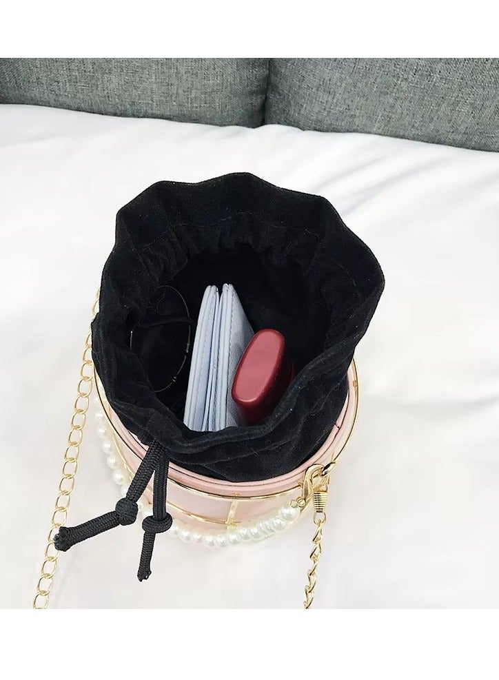Bucket bag with a strap, portable pearl chain